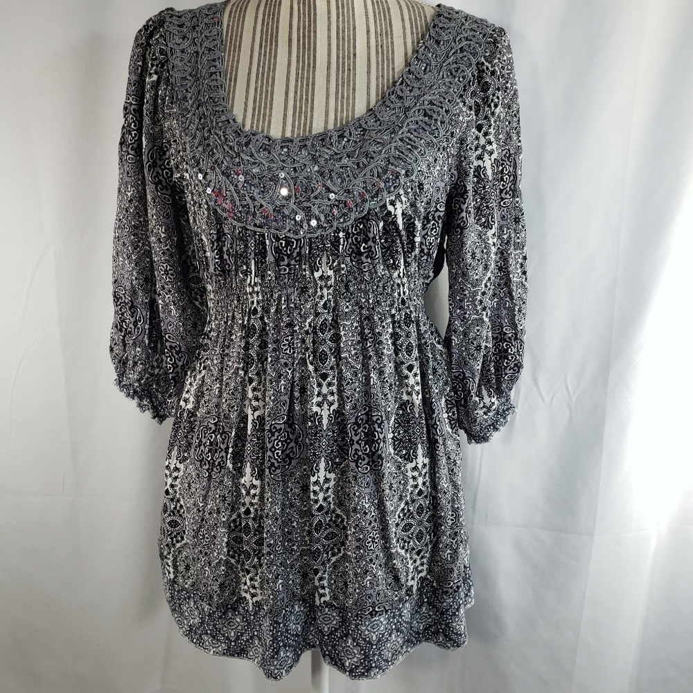 One World Black Grey & White BOHO Top Large